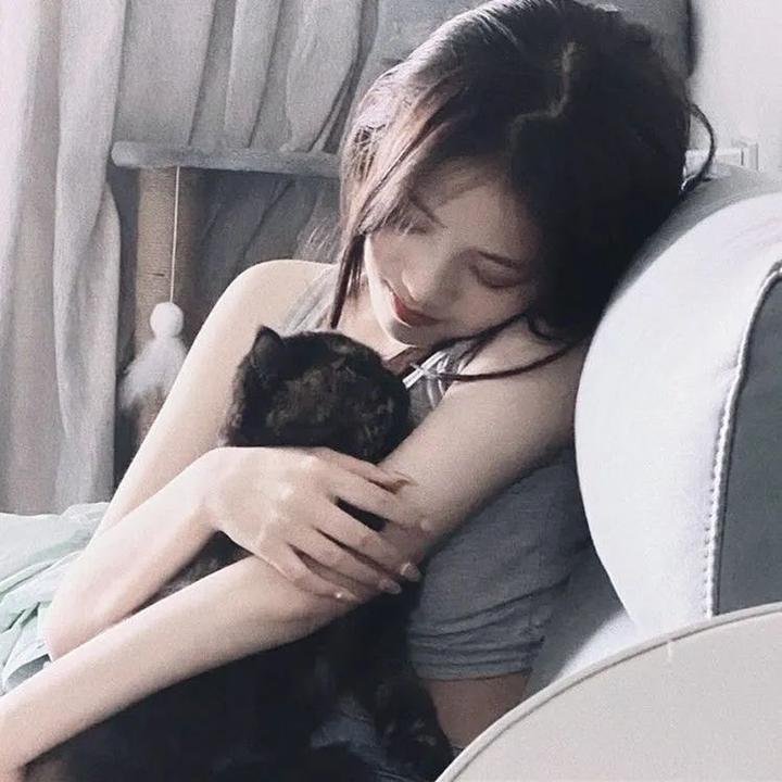 我独自蜜月海报